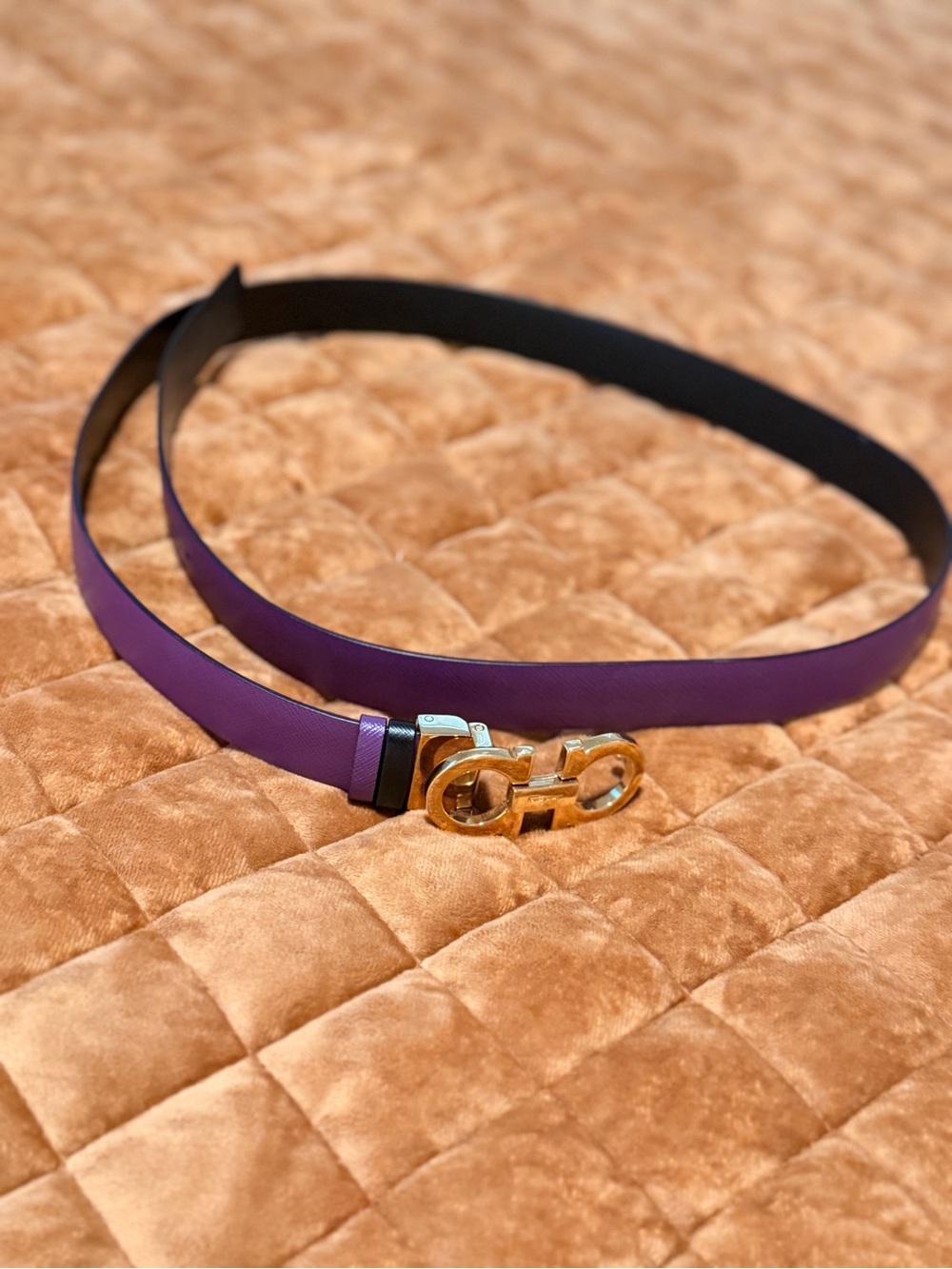Salvatore Ferragamo Purple Leather Belt with Gold Gancini Buckle - Picture 4 of 4